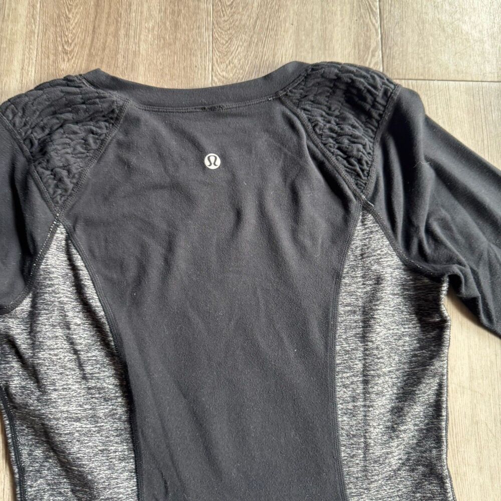 Lululemon Swiftly Tech Colorblock Long Sleeved Top Size 4 Athleisure Active Yoga - Picture 14 of 16